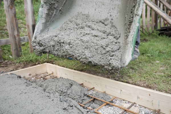Yard Concrete Pouring in Spanish Fork